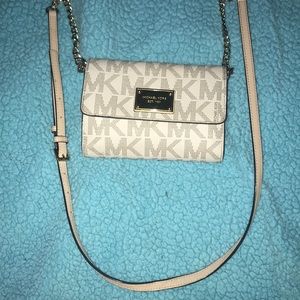 Michael Kors crossbody purse